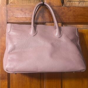 Elegant Mauve Leather Handbag
